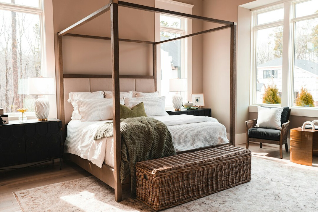 luxury bedroom with canopy bed