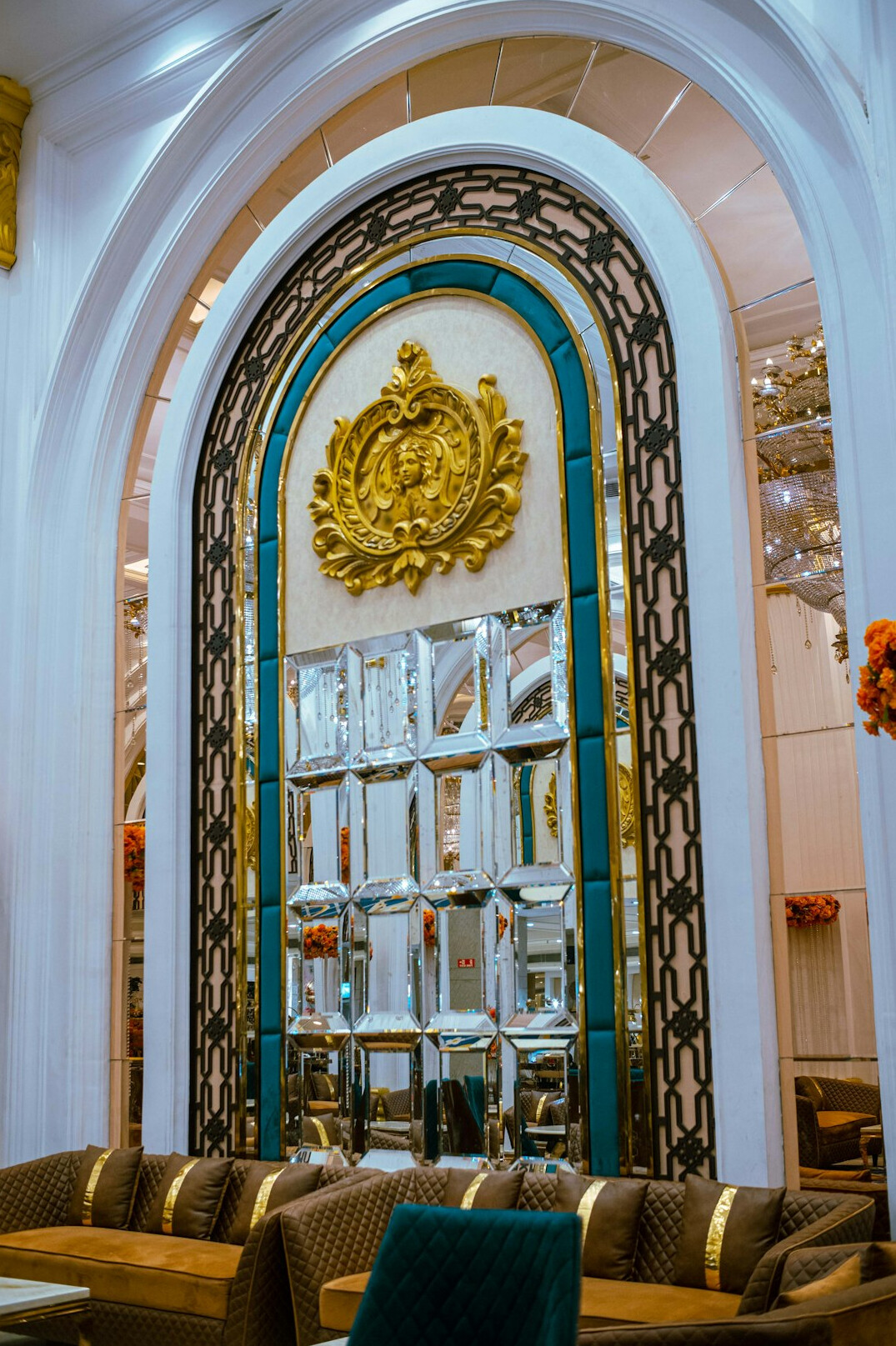 secret celebrity home france